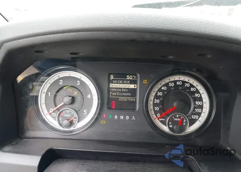 2015 Ram 2500 Lone Star z USA, uszkodzony, nr VIN 3C6UR5ML9FG563245